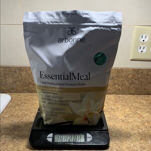 Arbonne EssentialMeal Vanilla Protein Shake